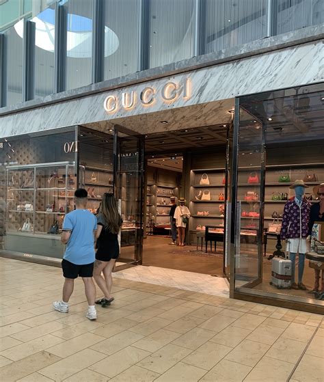 gucci yorkdale number|Gucci outlet toronto.